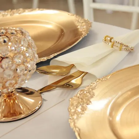 A Restauracia Harmonia ゲストハウス 3*