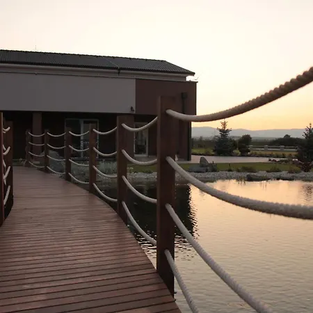 A Restauracia Harmonia 3* Ostratice