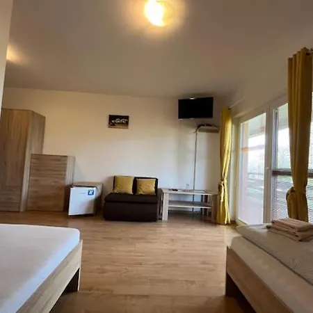 A Restauracia Harmonia