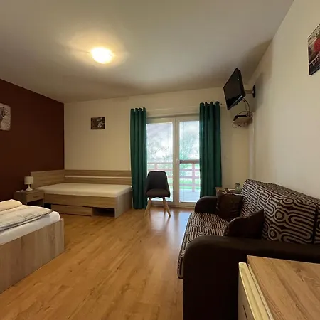 A Restauracia Harmonia 3* Ostratice