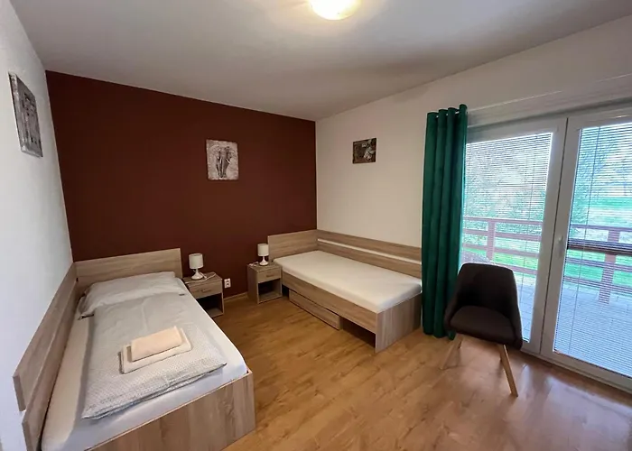 A Restauracia Harmonia 3* Ostratice